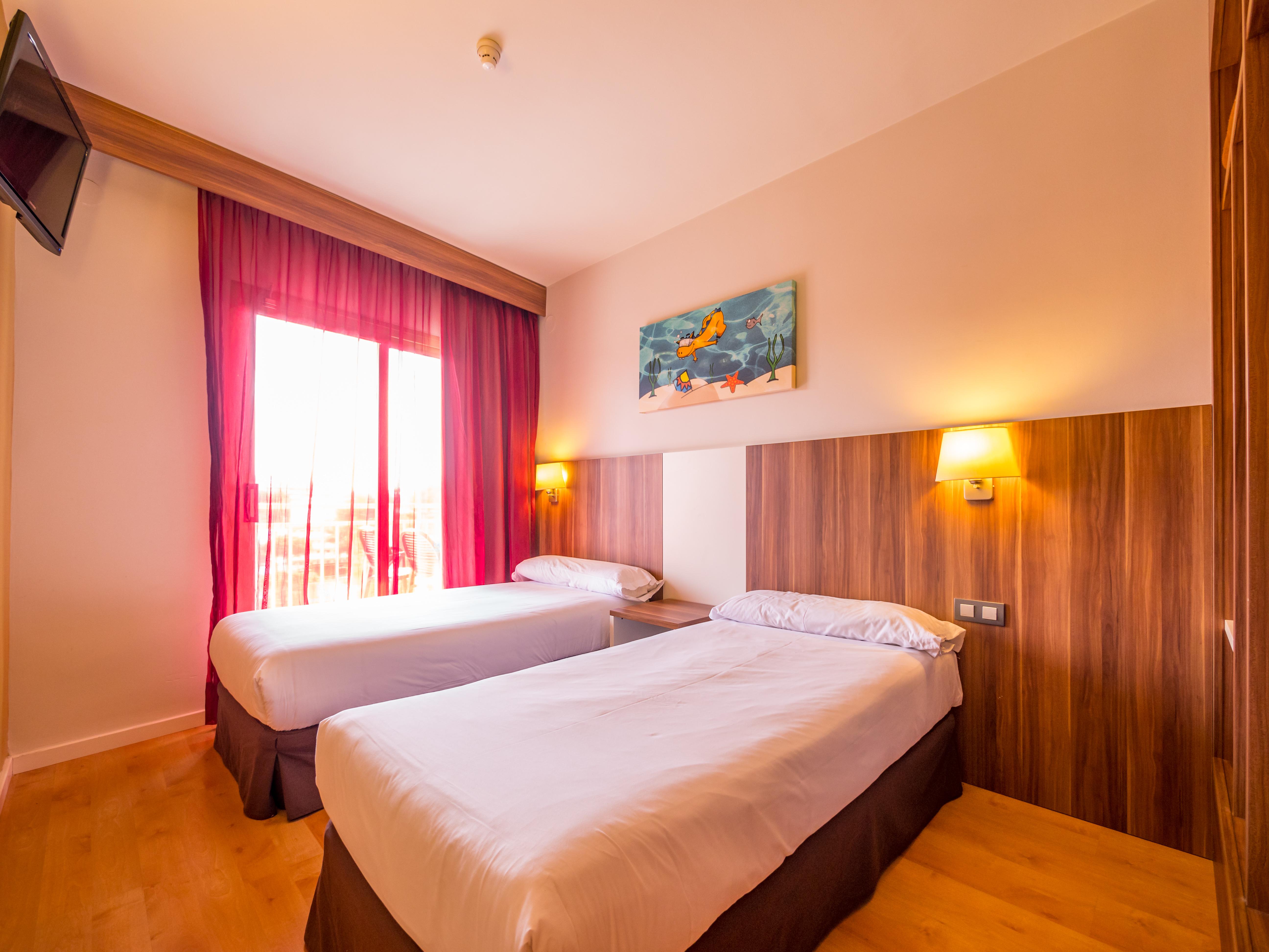 Golden Avenida Family Suites 4* Salou Exteriör bild