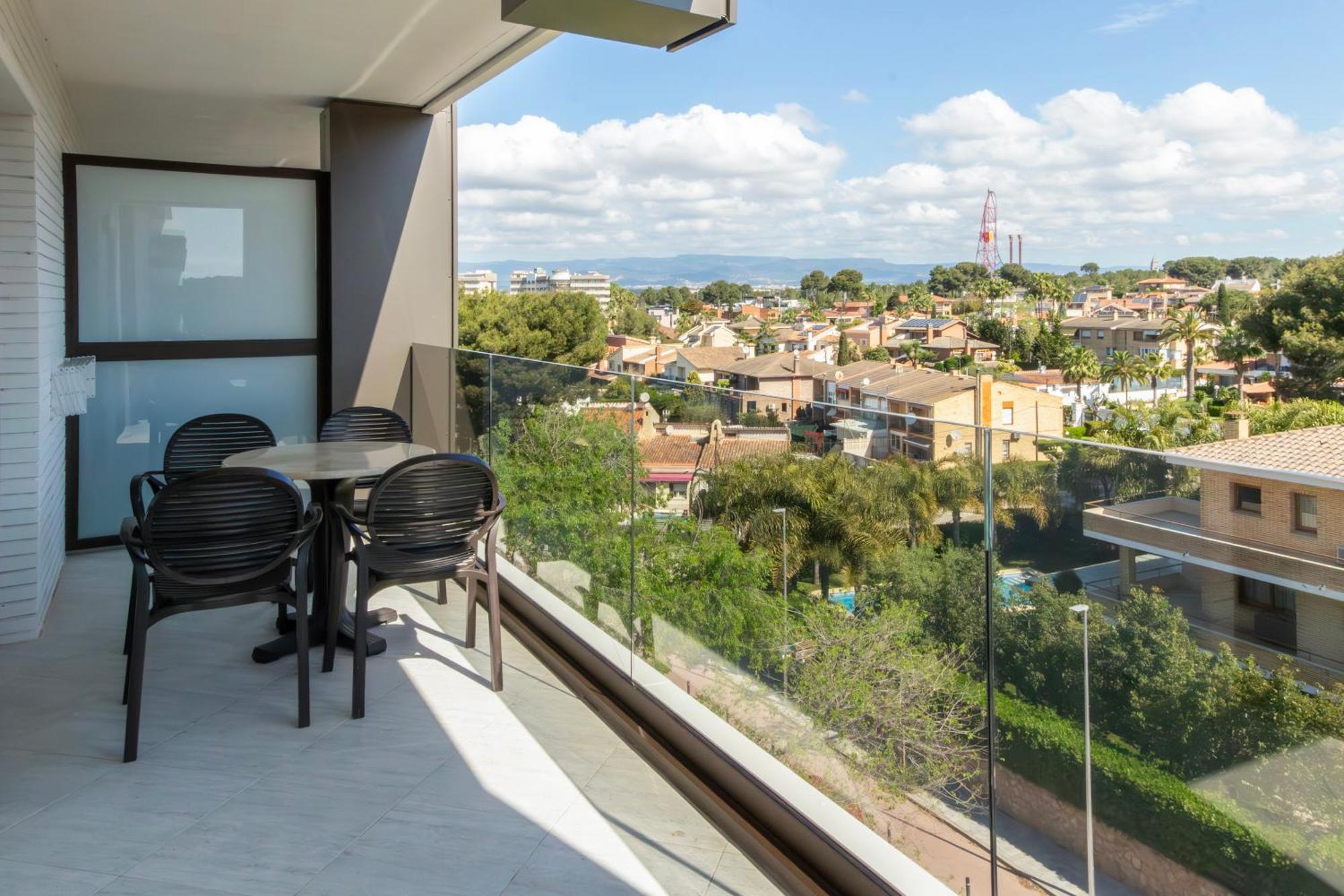 Golden Avenida Family Suites 4* Salou Exteriör bild
