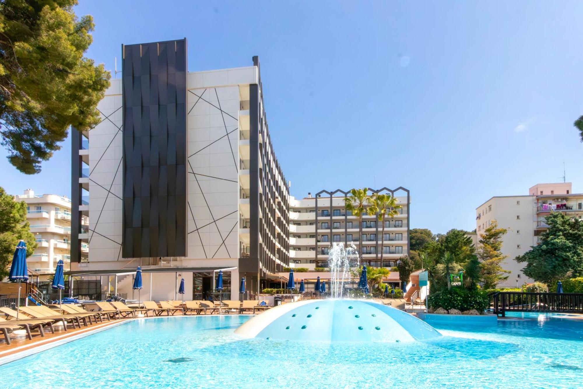 Golden Avenida Family Suites 4* Salou Exteriör bild